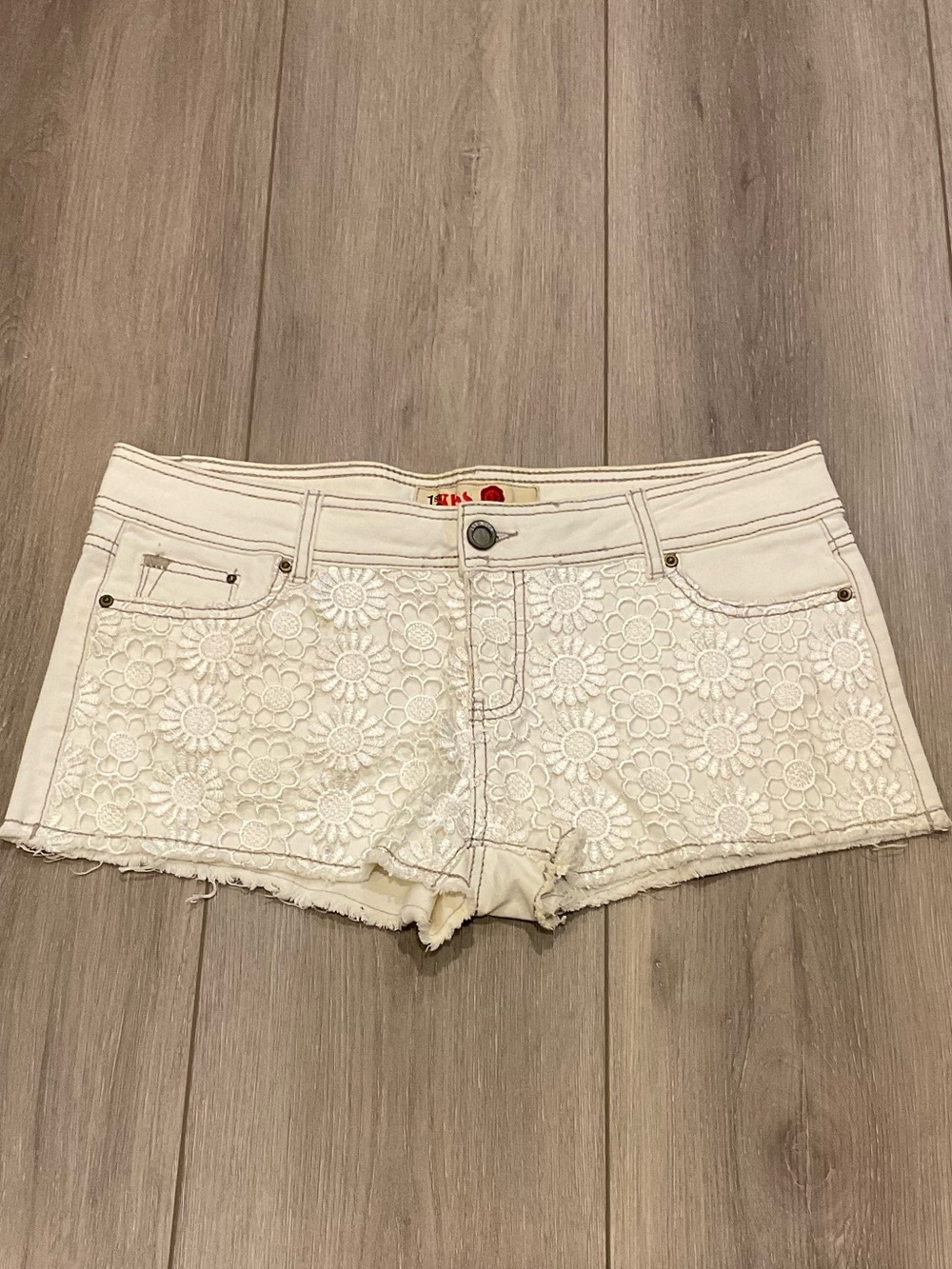 1st Kiss Off White Denim Shorts Size 13